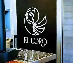 El Loro · Music & Food · proyecto de Estefanía González